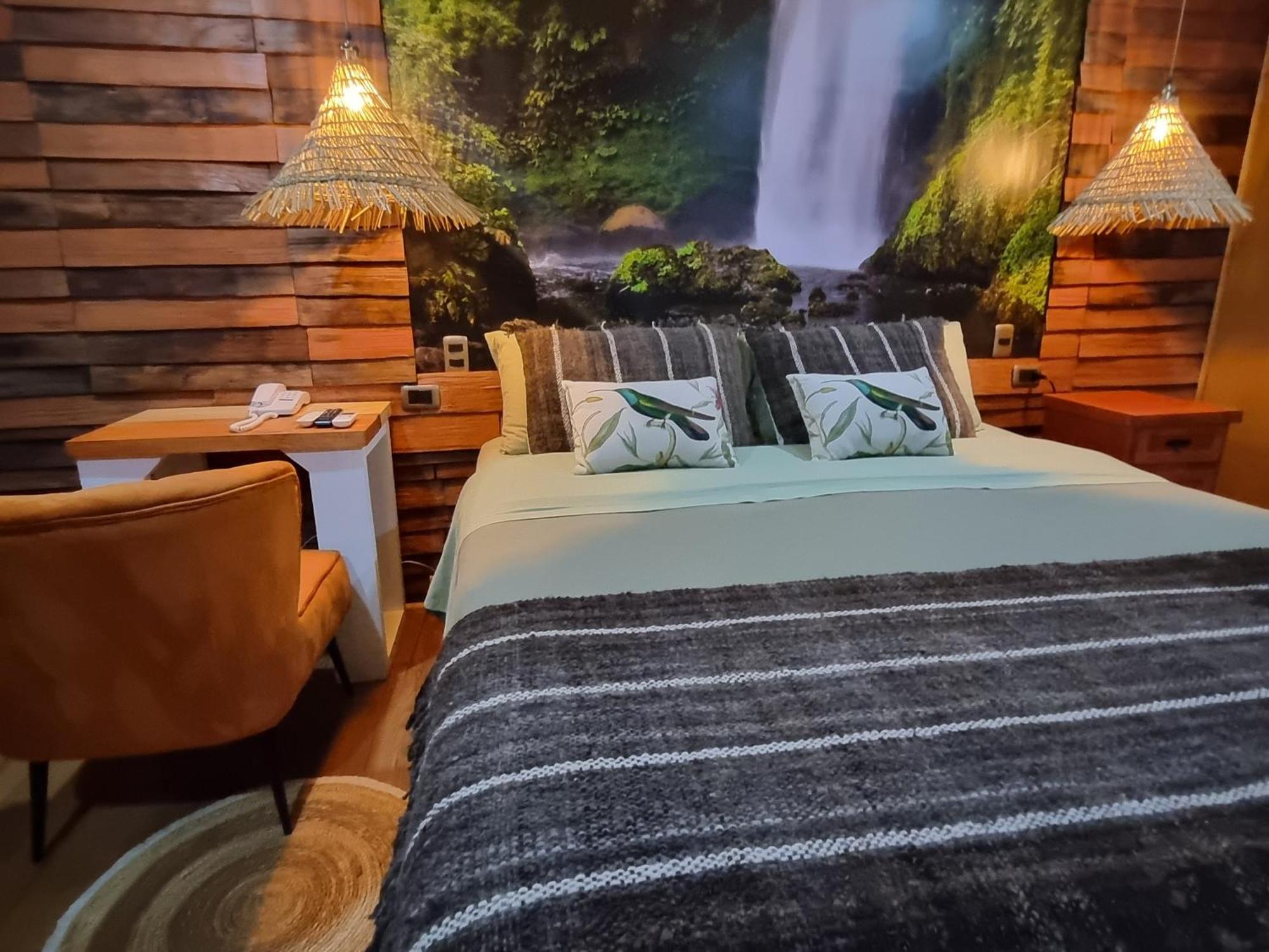 Hotel Boutique Tierra De Islas Chiloe Castro Eksteriør billede